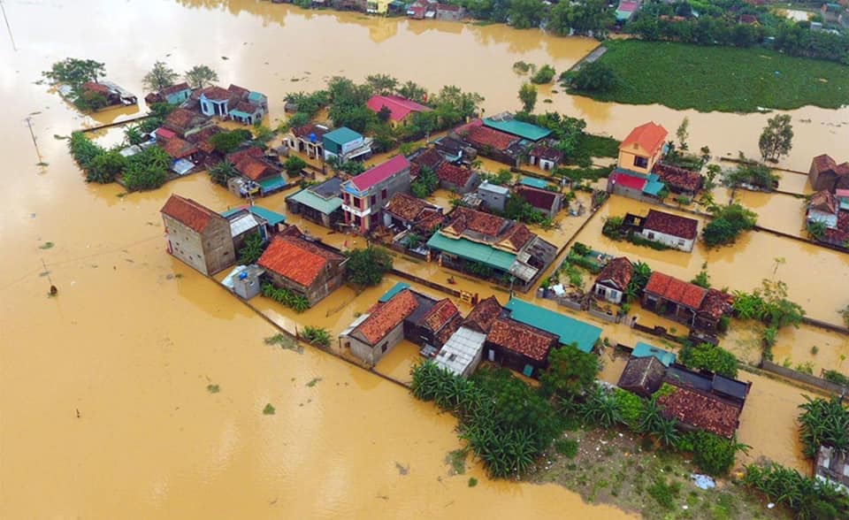 Hình ảnh ngập lụt tại một khu vực ở Thừa thiên Huế